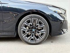 BMW 5 Series 530Li Luxury M Sport Package - ფოტო 11