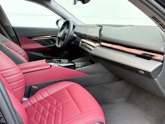 BMW 5 Series 530Li Luxury M Sport Package - ფოტო 12
