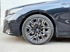 BMW 5 Series 530Li Luxury M Sport Package - ფოტო 8