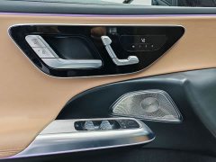 Mercedes-Benz E-Class (Imported) E 300 Fashion Sport Edition - ფოტო 17