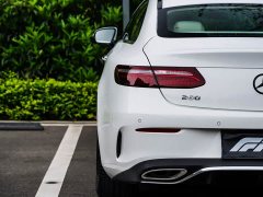 Mercedes-Benz E-Class (Imported) E 260 Coupe - ფოტო 13