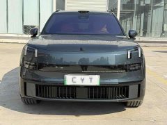 Lynk & Co 900 2.0T Explorer Edition 6-seater - ფოტო 2