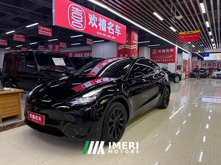 Tesla Model Y Facelift Rear-Wheel Drive