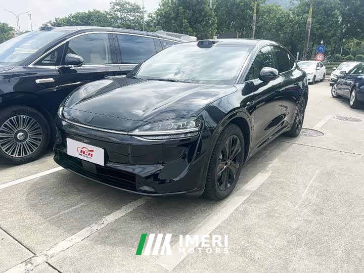 Luxeed Zhiji R7 2025 EREV 360km Max - ავტომობილი ჩინეთიდან