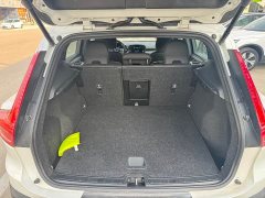 Volvo XC40 B3 Smart Remote Luxury Edition - ფოტო 11