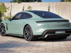 Porsche Taycan 4 - ფოტო 5