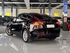 Tesla Model Y Standard Range RWD - ფოტო 9