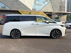Toyota Vellfire 2024 Crown Hybrid 2.5L Premium Edition - ფოტო 3