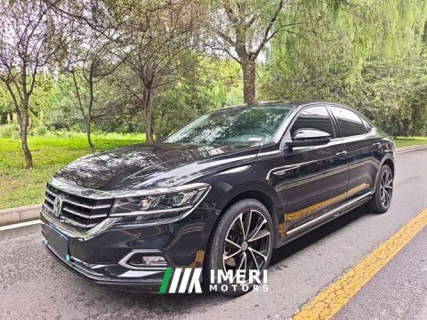 2021 Volkswagen Passat 2020 330TSI Elite National VI - ავტომობილი ჩინეთიდან