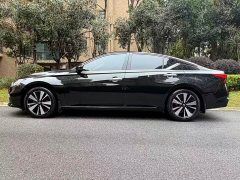Nissan Teana 2021 2.0L XL Comfort - ფოტო 3