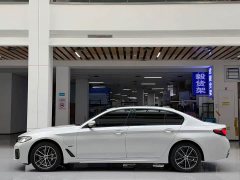 BMW 5 Series Plug-in Hybrid 2021 Facelift 535Le Pioneer Edition M Sport Package - ფოტო 8