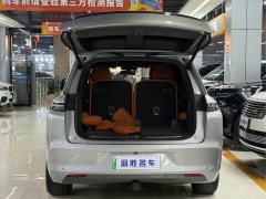 Li Auto L8 2023 Pro - ფოტო 6