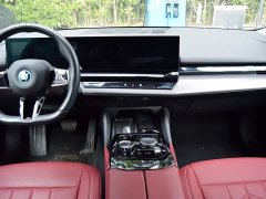 BMW i5 2024 eDrive 35L Premium M Sport Package - ფოტო 11