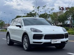 Porsche 2019 Cayenne 3.0T - ფოტო 3