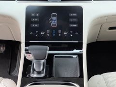 Li Auto ONE Extended Range 6-Seater - ფოტო 13