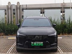Volvo XC70 Plug-in Hybrid AWD Extended Range Core - ფოტო 2