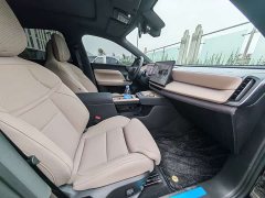 Volvo XC70 Plug-in Hybrid AWD Extended Range Core - ფოტო 7