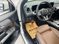 Mercedes-Benz GLB 200 Fashion Edition - ფოტო 5