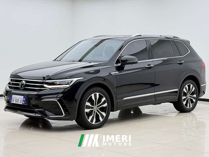 Volkswagen Tiguan L 330TSI Automatic FWD R-Line Comfort Edition