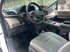 Toyota Sienna 2023 2.5L Hybrid Comfort Edition - ფოტო 2