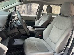 Toyota Sienna 2023 2.5L Hybrid Comfort Edition - ფოტო 6