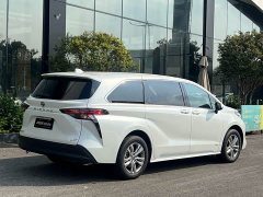 Toyota Sienna 2023 2.5L Hybrid Comfort Edition - ფოტო 8
