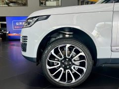 Land Rover Range Rover 3.0 L6 360PS Heritage Edition - ფოტო 19