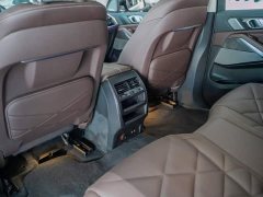 BMW X5 xDrive 30Li Luxury M Sport Package - ფოტო 12