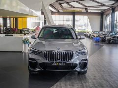 BMW X5 xDrive 30Li Luxury M Sport Package - ფოტო 3