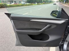 Tesla Model Y Rear-Wheel Drive - ფოტო 8