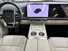 Li Auto L6 2024 Pro - ფოტო 12