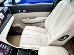 Li Auto ONE Extended Range 6-Seater - ფოტო 7