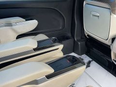Mercedes-Benz Vito 2023 2.0T Elite 7-Seater - ფოტო 15