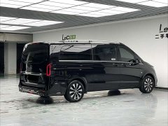 Mercedes-Benz Vito 2023 2.0T Elite 7-Seater - ფოტო 4