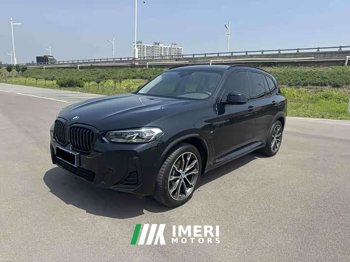 BMW X3 xDrive30i Premier M Night Package