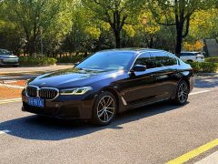 BMW 5 Series 525Li M Sport Package - ფოტო 1