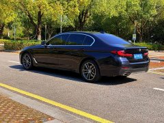 BMW 5 Series 525Li M Sport Package - ფოტო 4