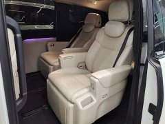 Li Auto MEGA Home Family Edition - ფოტო 17