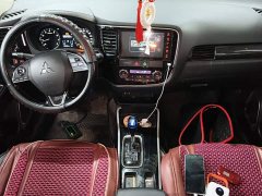 Mitsubishi Outlander 2020 2.0L FWD Comfort 7-Seater - ფოტო 13