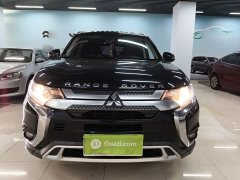 Mitsubishi Outlander 2020 2.0L FWD Comfort 7-Seater - ფოტო 3