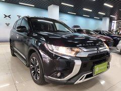 Mitsubishi Outlander 2020 2.0L FWD Comfort 7-Seater - ფოტო 4