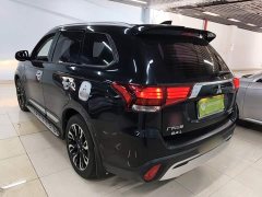 Mitsubishi Outlander 2020 2.0L FWD Comfort 7-Seater - ფოტო 5