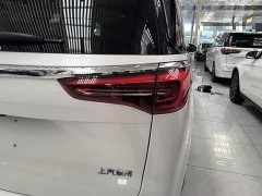 Buick GL8 ES Land Respect 653T Luxury - ფოტო 8