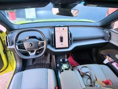 Volvo EX30 2025 Rear-Wheel Drive Extended Range Ultra - ფოტო 10