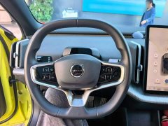 Volvo EX30 2025 Rear-Wheel Drive Extended Range Ultra - ფოტო 11