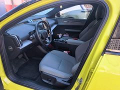 Volvo EX30 2025 Rear-Wheel Drive Extended Range Ultra - ფოტო 15