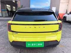 Volvo EX30 2025 Rear-Wheel Drive Extended Range Ultra - ფოტო 6