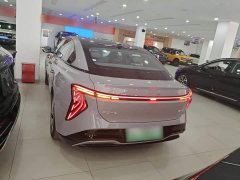FAW Red Flag EH7 640 AWD Smart Select Edition - ფოტო 6