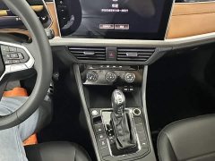 Volkswagen Bora 200TSI DSG Comfort Edition - ფოტო 12