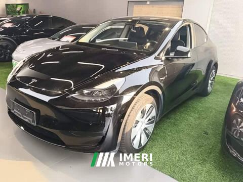 2023 Tesla Model Y Rear-Wheel Drive